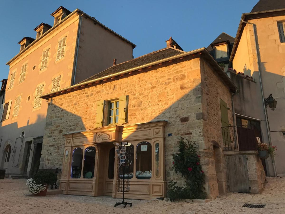 Les Maisons Du Perigord Cote 50 Terrasson Екстериор снимка